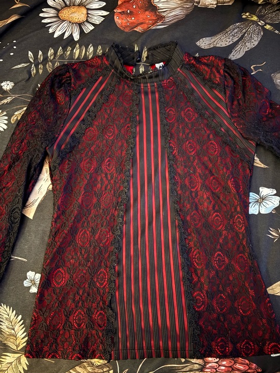 feifei Tops - Gorgeous Red & Black Lace Detail Top by Feifei